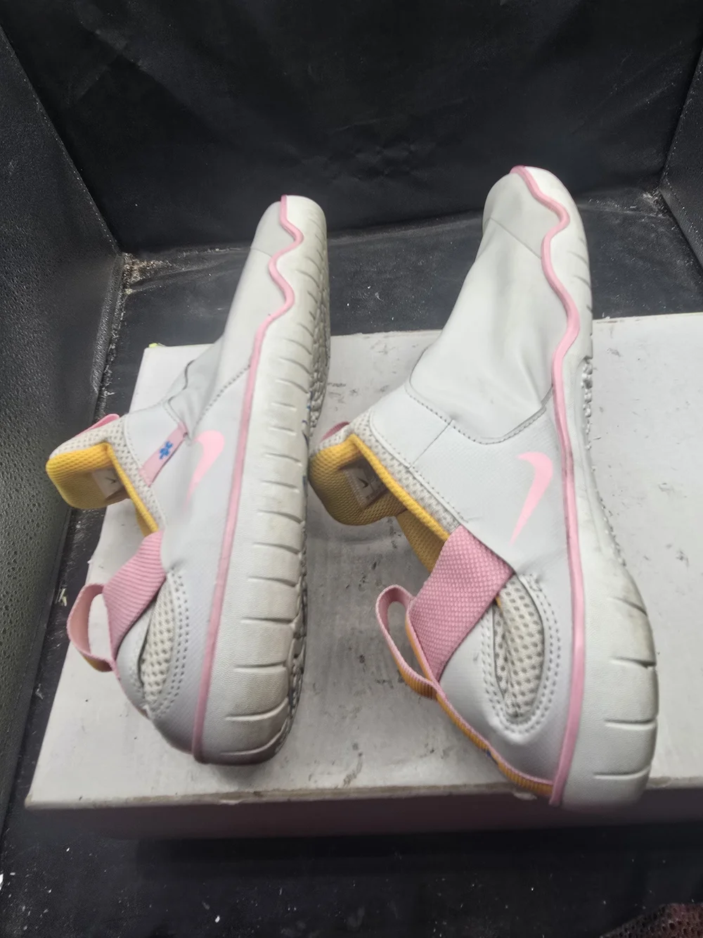 Nike Light Gray Slip-On Sneakers with Pink‎ and Yellow Accents